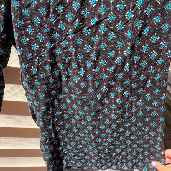 Torrid pull on capris 3X - Picture 4 of 6